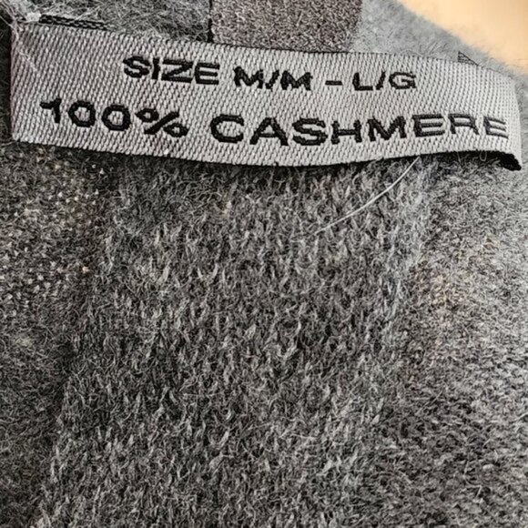 Soleil Ombre Dip Dye 100% Cashmere Knit Button Back Tunic Sweater - Picture 6 of 7